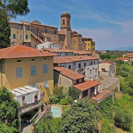 Villa Carlotta Con Piscina Lari Exterior photo