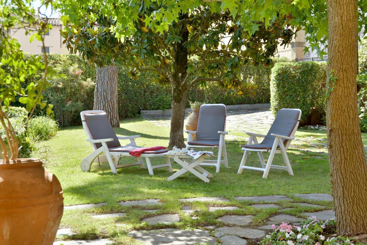 Villa Carlotta Con Piscina Lari Exterior photo